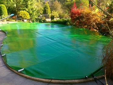 Rolltop-kattosuoja 3×6 UIMA-altaalle, mukana kauko-ohjain