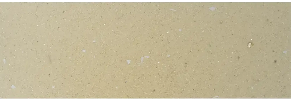 Glasfiberpool Trinidad med beige textur, vita och metalliska fläckar, inbyggt poolöverdrag