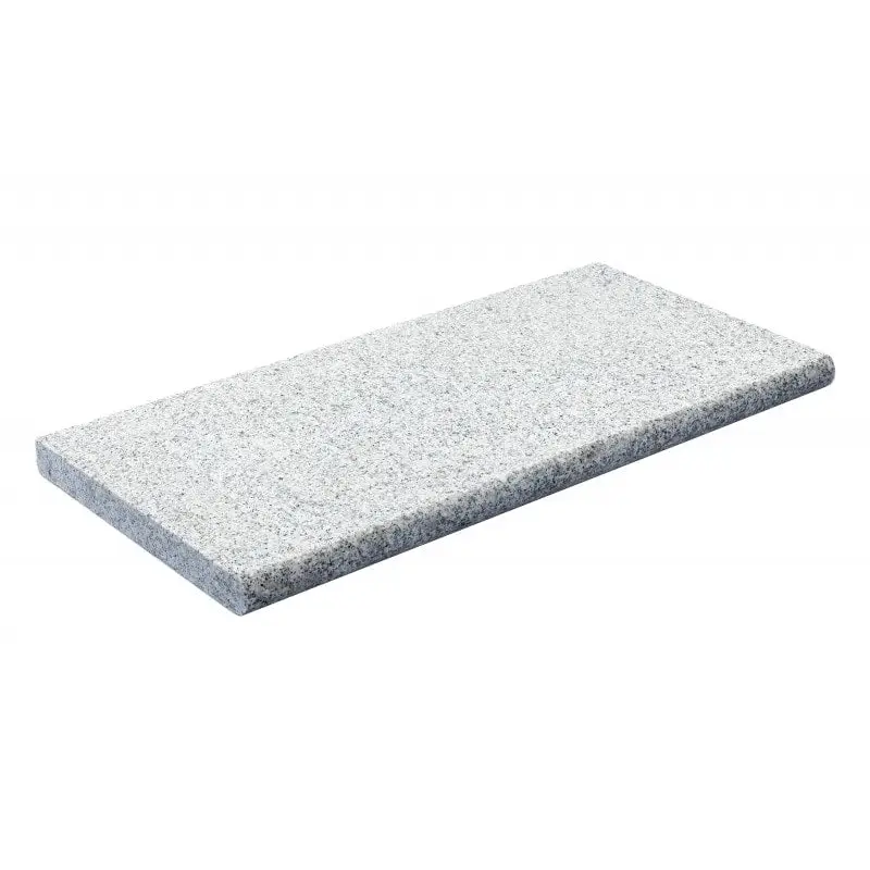 Grå fläckig granitsten i Natura Kiruna Paket med klart blått poolvatten