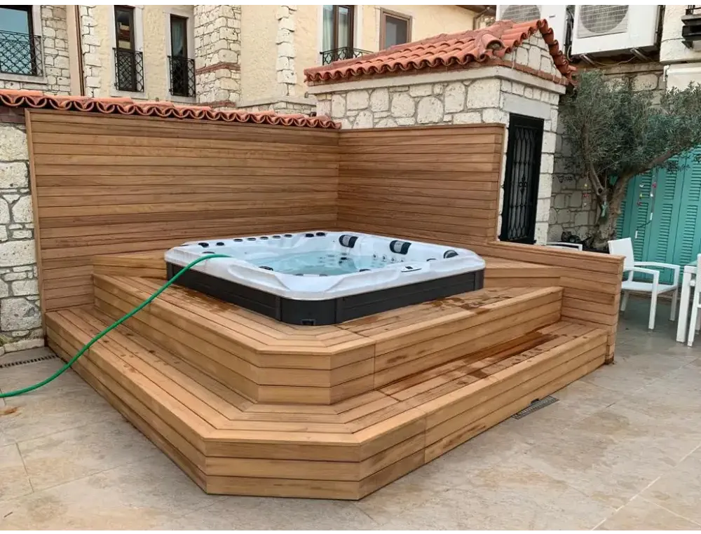 PassionSpa Felicity Mighty Wave -poreallas – valkoinen ja musta, hierontasuuttimet, puuterassi