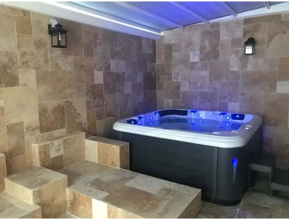 PassionSpa Relax -poreallas – Pure Collection, valkoinen ja musta, sininen LED-valaistus