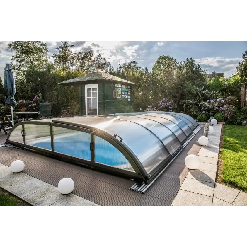 Pooltak Dallas 3x6 i klar kanalplast med böjd glas och svart ram