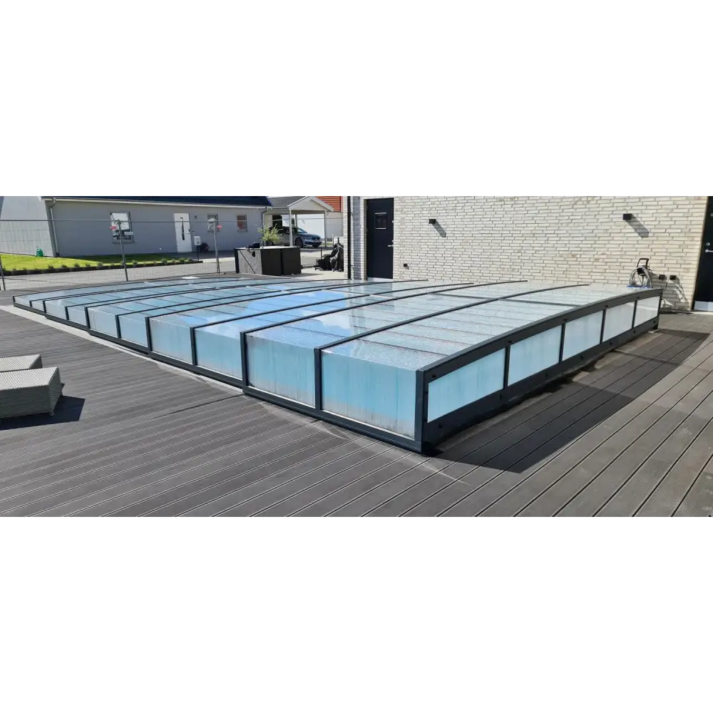 Pooltaket Icon med sarg klarplast i antracit, modern glastak med svart ram