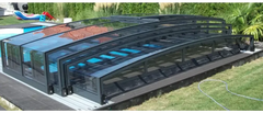Special-allaskatos – kaarevat kirkkaat paneelit, musta kehys