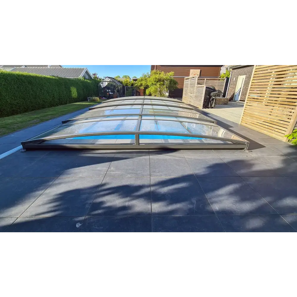 Modern Pooltak Sydney 4x7 med valvande glas och antracit ram
